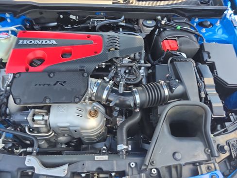Used 2023 Honda Civic Type R image 25