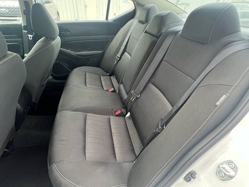 Used 2025 Nissan Altima 2.5 SV FWD image 16