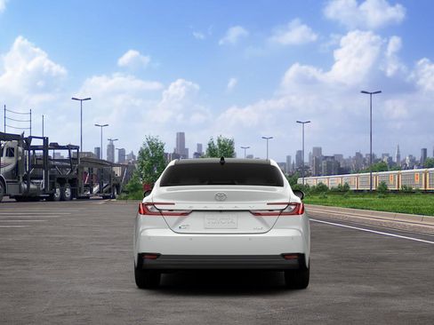 New 2026 Toyota Camry XLE AWD/4WD image 10