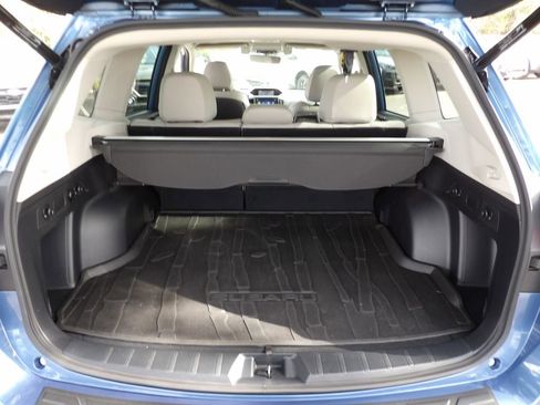 Used 2021 Subaru Forester Limited image 27