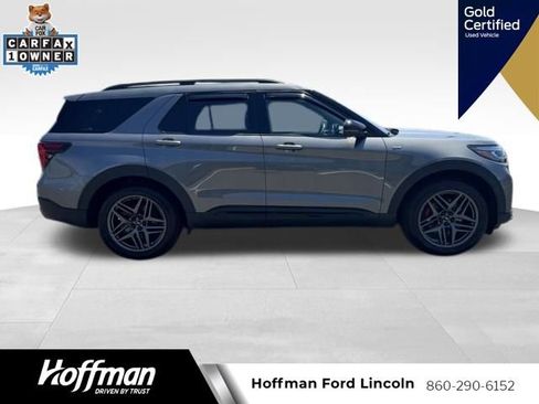 Certified 2026 Ford Explorer ST-Line w/ ST-Line Street Pack AWD/4WD image 2