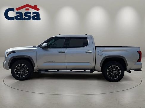 Used 2022 Toyota Tundra Limited w/ Power Package AWD/4WD image 3