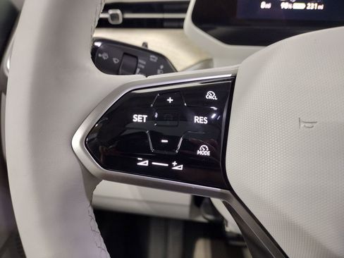 New 2025 Volkswagen ID. Buzz 1st Edition image 22