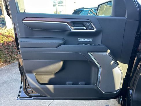 New 2026 GMC Sierra 1500 Denali AWD/4WD image 25
