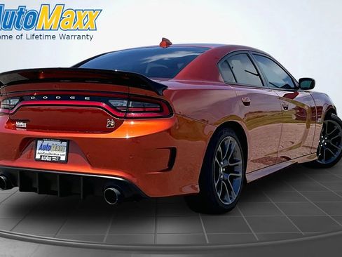 Used 2023 Dodge Charger Scat Pack RWD image 9