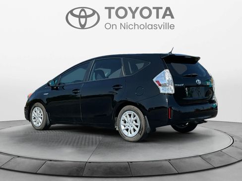 Used 2013 Toyota Prius V Two FWD image 3