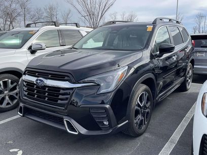 Used 2025 Subaru Ascent Touring w/ Popular Package #1