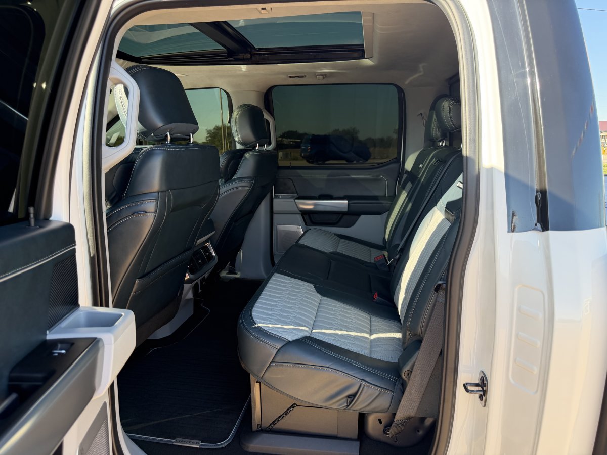 Used 2024 Ford F250 Limited AWD/4WD image 31