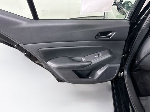 Used 2025 Nissan Altima 2.5 SV FWD image 25