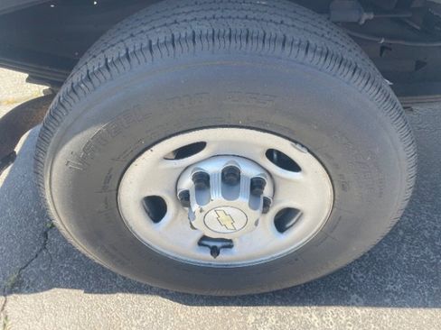 Used 2020 Chevrolet Express 2500 w/ Safety Package RWD image 24