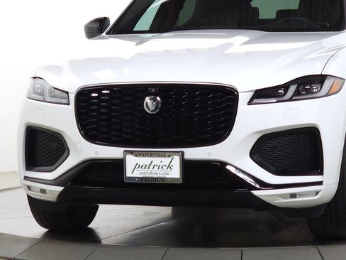 Used 2026 Jaguar F-PACE R-Dynamic S AWD/4WD image 13