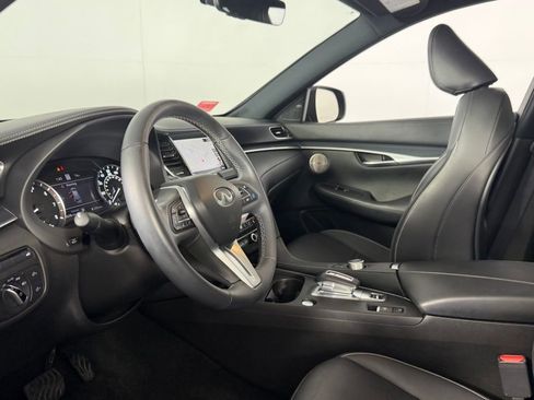Used 2023 INFINITI QX50 Sport image 21
