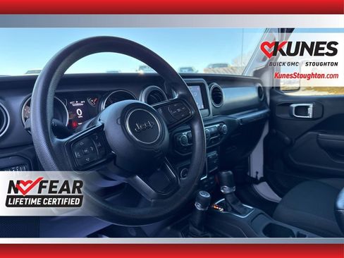 Used 2022 Jeep Wrangler Unlimited Sport image 23