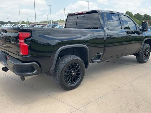 Used 2026 Chevrolet Silverado 2500 LTZ w/ Trail Boss Package AWD/4WD image 9