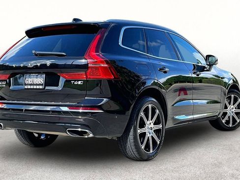 Used 2018 Volvo XC60 T6 Inscription w/ Convenience Package AWD/4WD image 2
