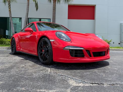 Used 2015 Porsche 911 Carrera GTS RWD image 6