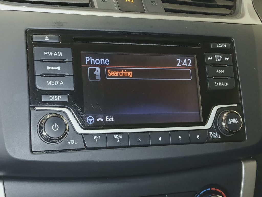 Used 2015 Nissan Sentra SV FWD image 21