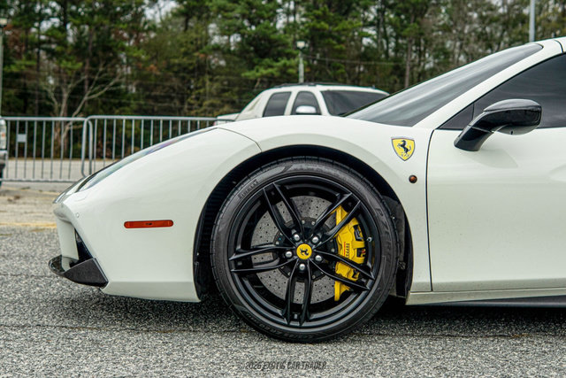 Used 2017 Ferrari 488 Spider RWD image 4