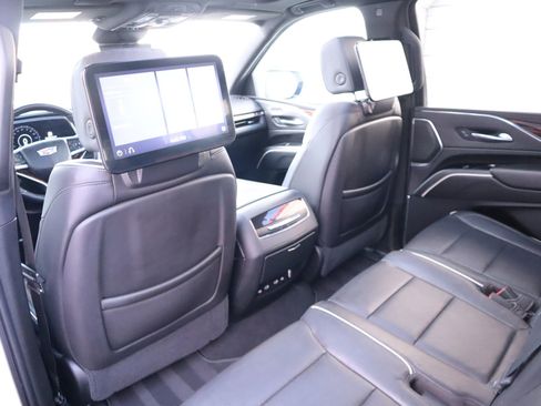 Used 2021 Cadillac Escalade ESV Premium Luxury w/ Driver Assist Tech Package image 4