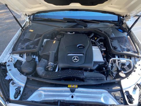 Used 2017 Mercedes-Benz C 300 4MATIC Sedan image 62