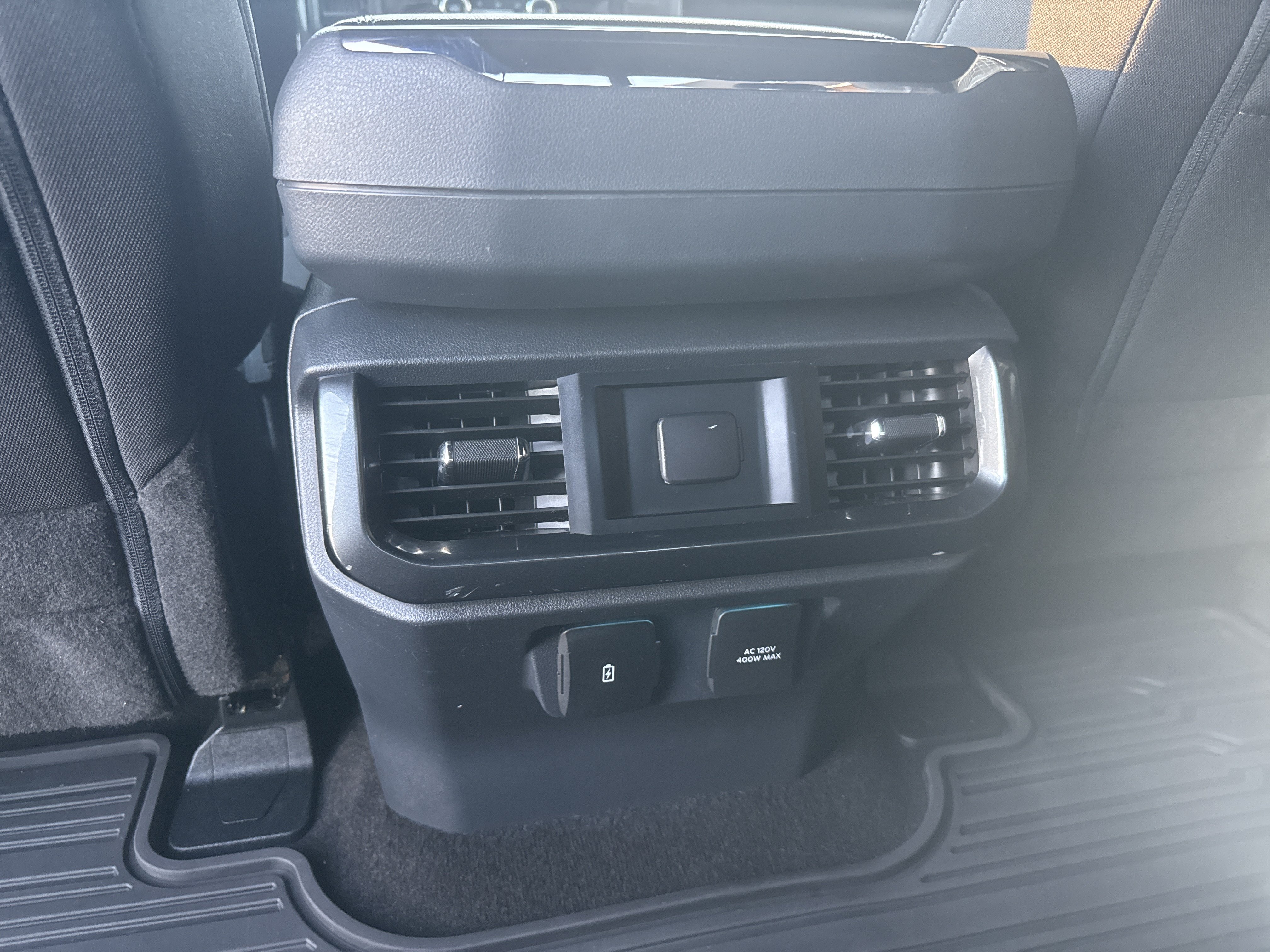 Used 2022 Ford F150 XLT w/ Equipment Group 302A High AWD/4WD image 14