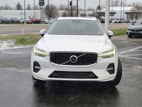 Certified 2023 Volvo XC60 B5 Core w/ Climate Package image 30