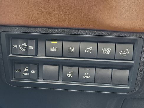 Used 2024 Toyota Tundra 1794 Edition image 22