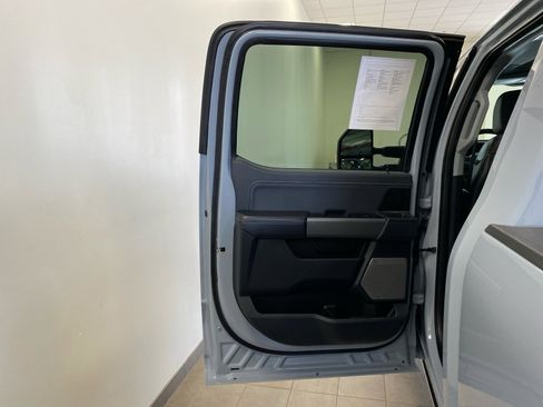 Used 2025 Ford F250 Lariat w/ Lariat Ultimate Package image 8