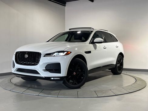 Used 2021 Jaguar F-PACE S image 1