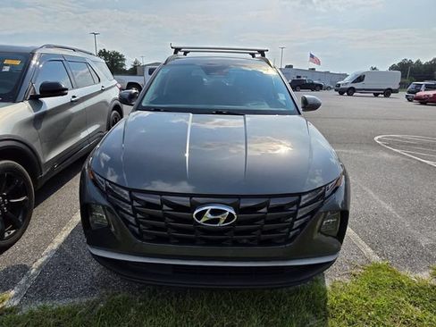 Used 2023 Hyundai Tucson Blue AWD/4WD image 2