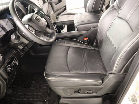 Used 2024 RAM 3500 Limited image 11