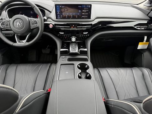 Certified 2026 Acura MDX SH-AWD w/ Advance Package image 7