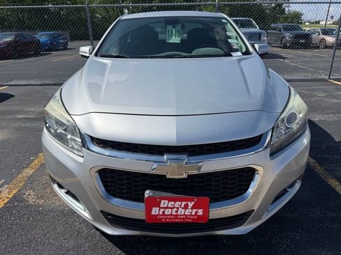 Used 2015 Chevrolet Malibu LT FWD image 3