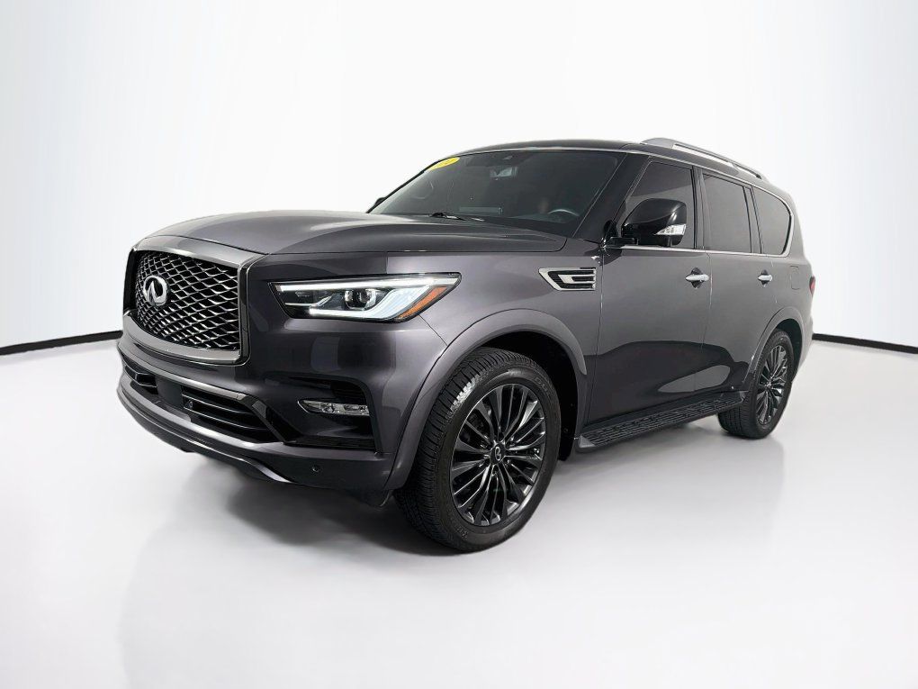 Used 2024 INFINITI QX80 Sensory RWD image 3