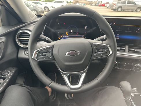 New 2026 Chevrolet Trax ACTIV FWD image 9
