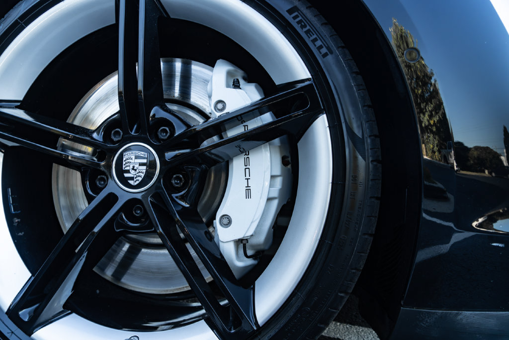 Used 2022 Porsche Taycan 4S AWD/4WD image 9