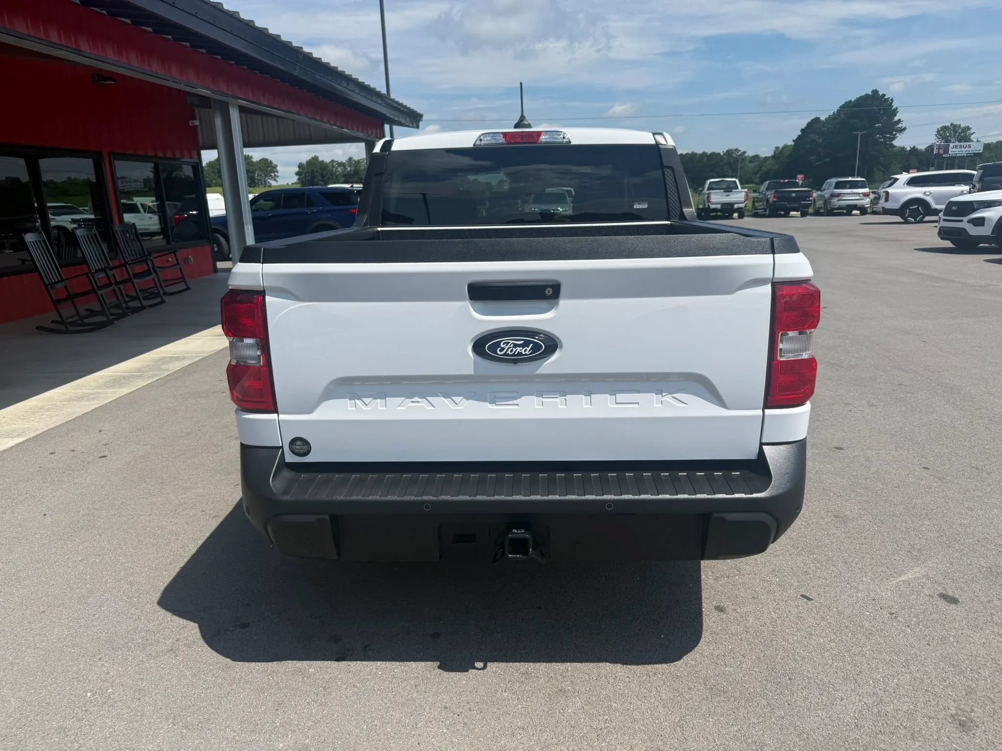 Used 2025 Ford Maverick XLT w/ Equipment Group 302A AWD/4WD image 5