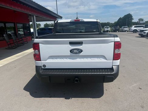 Used 2025 Ford Maverick XLT w/ Equipment Group 302A AWD/4WD image 5