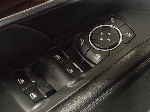 Used 2016 Ford Explorer Limited w/ Equipment Group 301A image 27