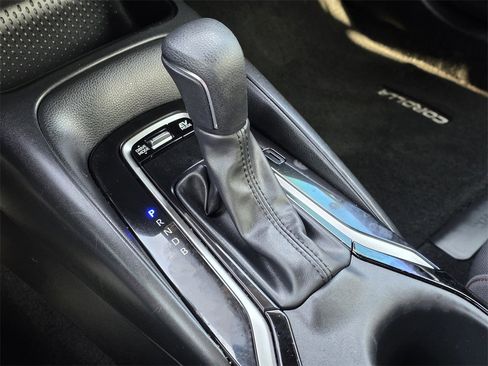 Used 2024 Toyota Corolla SE image 16