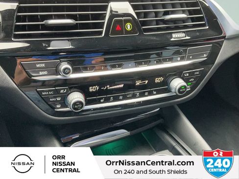 Used 2021 BMW 530i w/ Convenience Package RWD image 24