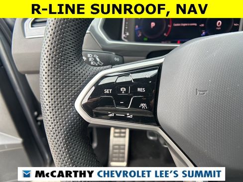 Used 2024 Volkswagen Tiguan SEL R-Line image 22