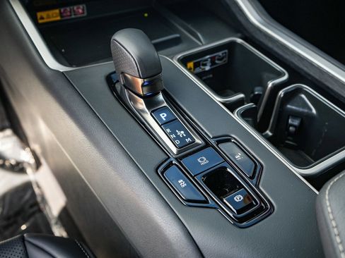 Used 2025 Lexus TX 500h AWD w/ Technology Package image 19