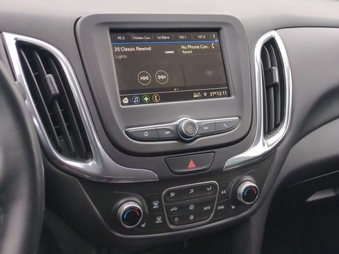 Used 2019 Chevrolet Equinox LT w/ Driver Convenience Package image 30