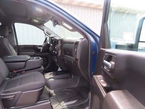 Used 2025 Chevrolet Silverado 2500 Custom w/ Custom Value Package AWD/4WD image 24