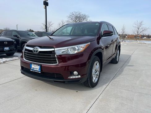Used 2015 Toyota Highlander Limited image 4