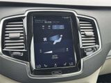 Used 2018 Volvo XC90 T6 Momentum w/ Convenience Package image 5