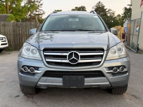 Used 2011 Mercedes-Benz GL 450 4MATIC image 4