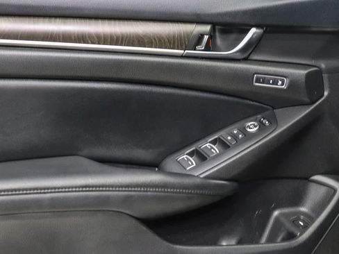 Used 2022 Honda Accord EX-L image 22