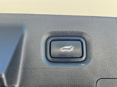 Used 2023 Hyundai Santa Fe SEL AWD/4WD image 15
